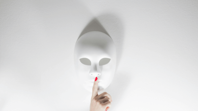 Silent Treatment: Wenn Schweigen zur Waffe wird